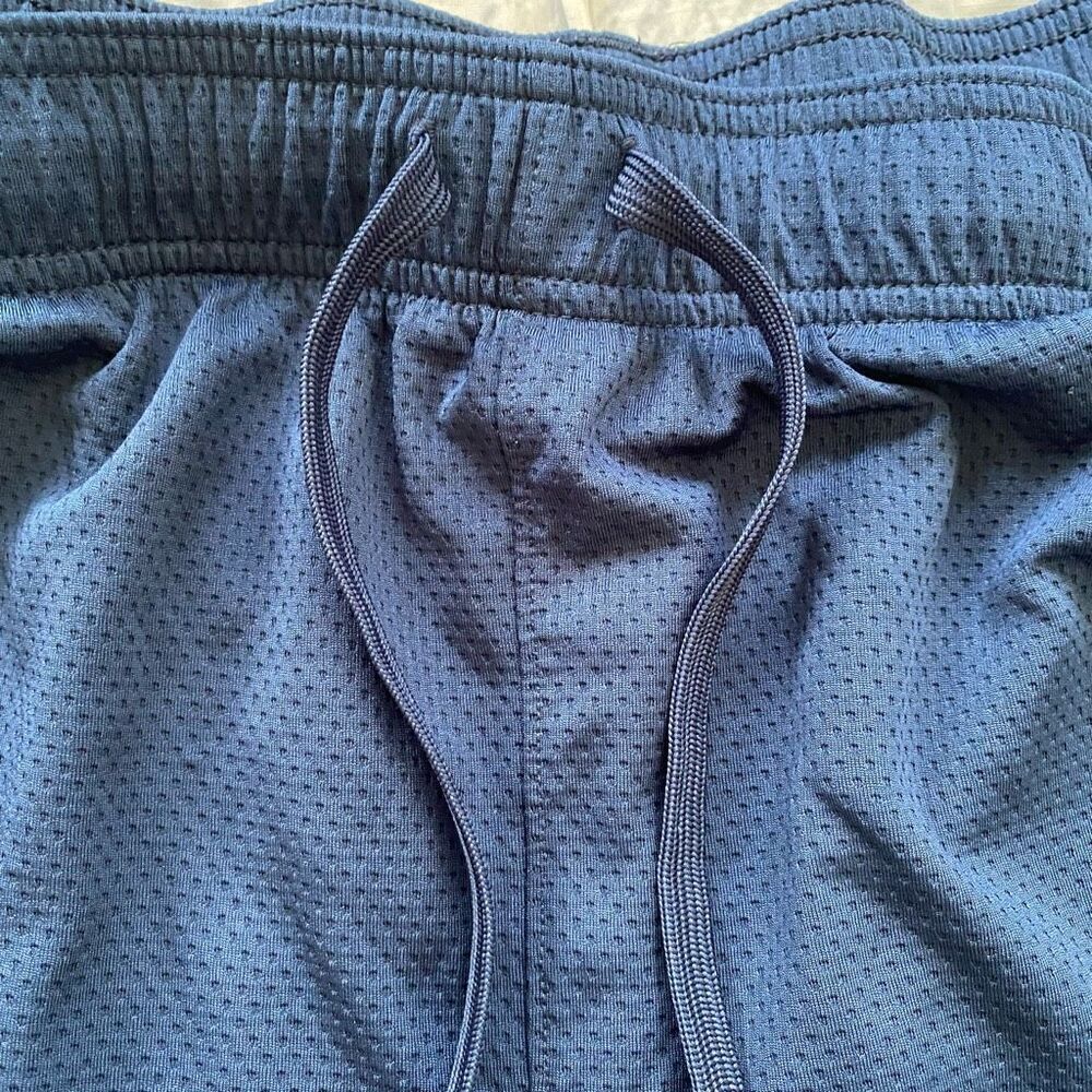 Athletic Works Amazon Essentials Pel Athletic Men… - image 4